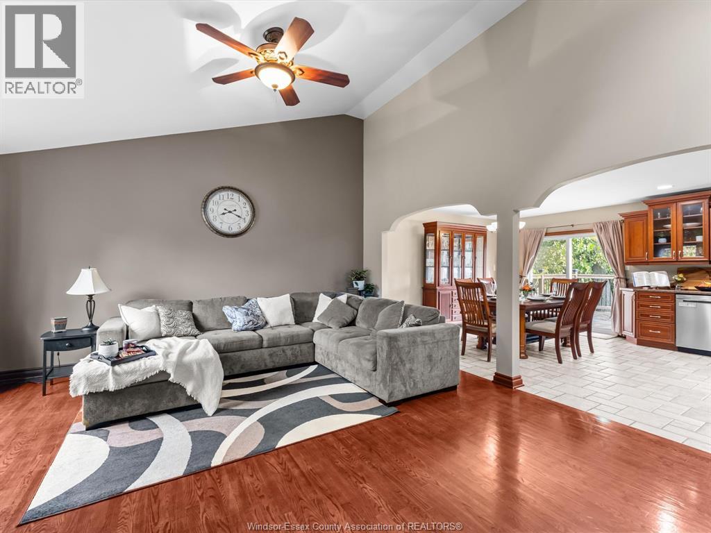 Property at 505 GARY AVENUE image 2
