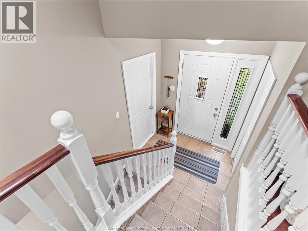 Property at 505 GARY AVENUE image 3