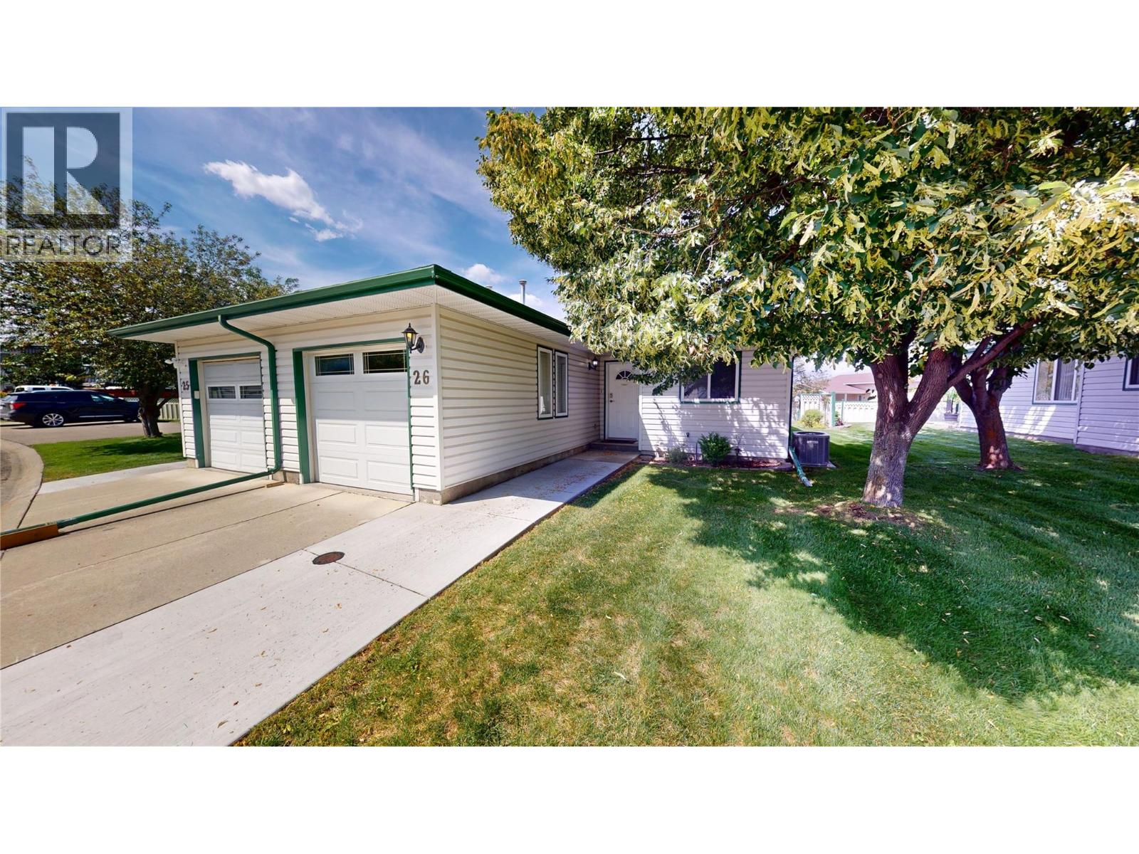 2375 1st Street S Unit# 26, Cranbrook, British Columbia  V1C 6J7 - Photo 1 - 10358486