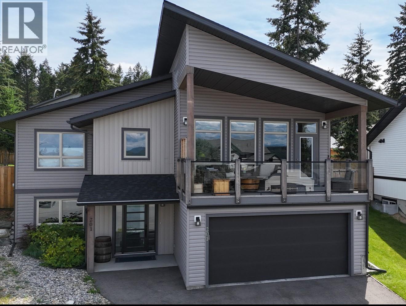 201 18 Street S, cranbrook, British Columbia