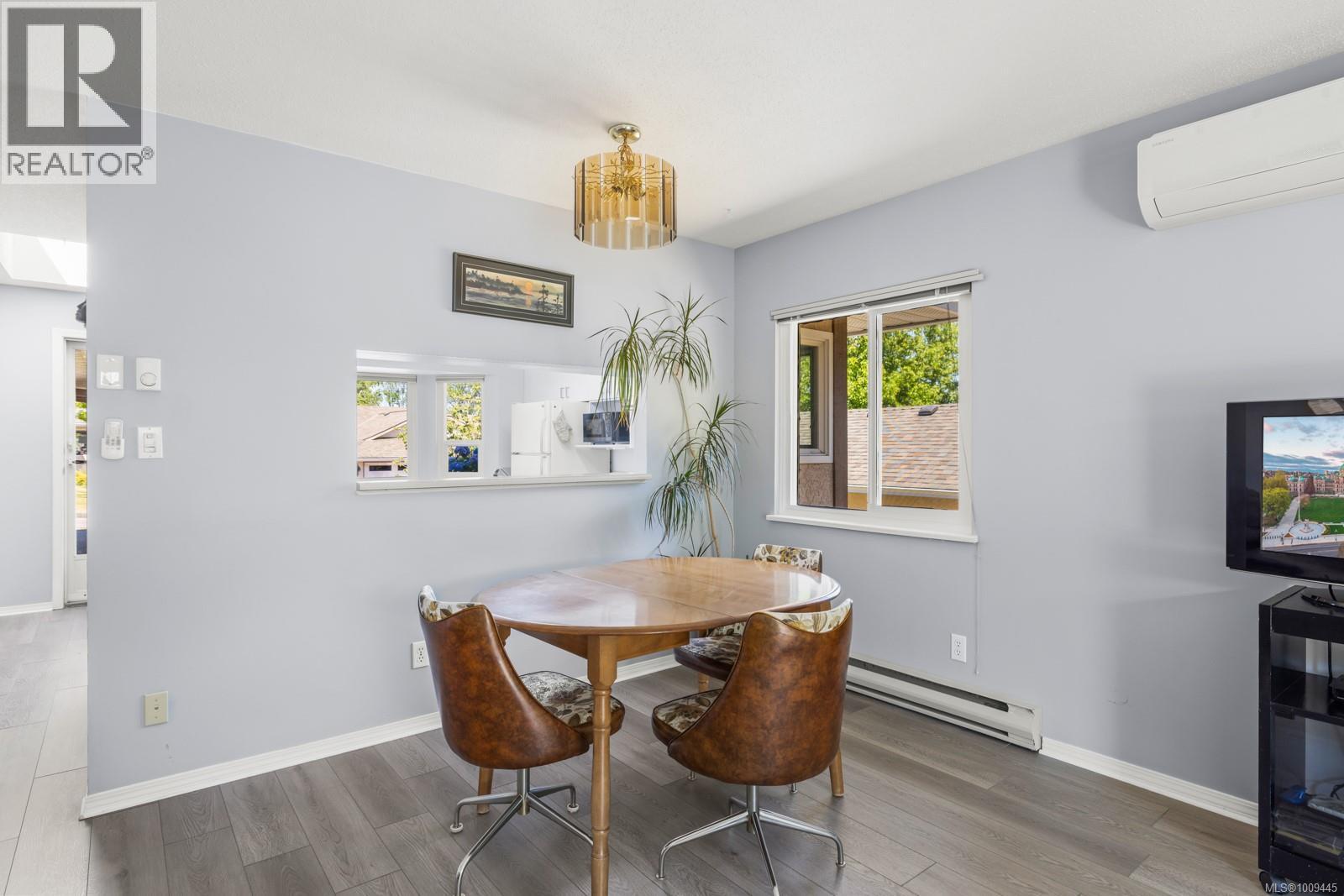 Property at 17 4120 Interurban Rd image 2