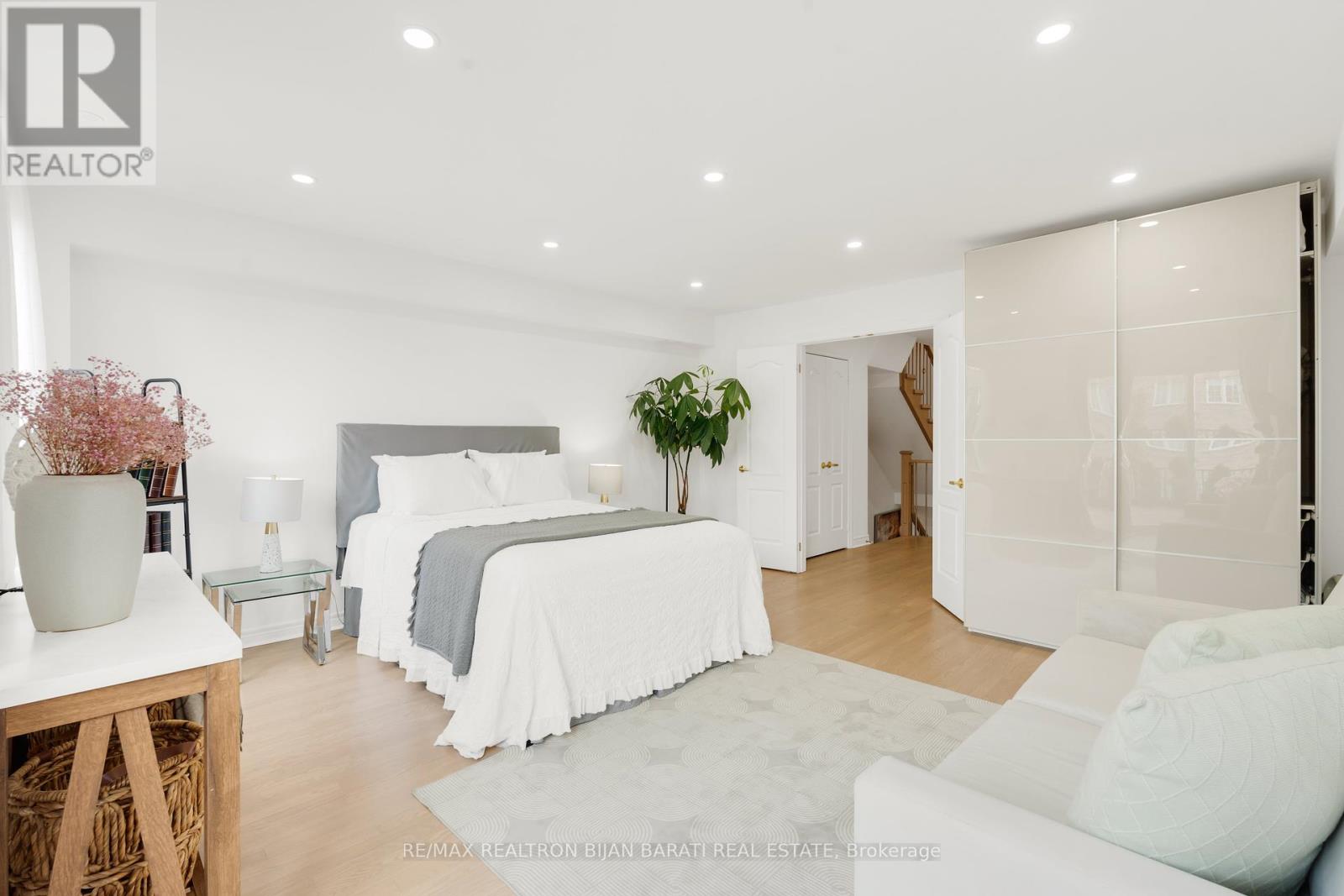 38 - 94b Ellerslie Avenue, Toronto, Ontario  M2N 1X8 - Photo 22 - C12328090