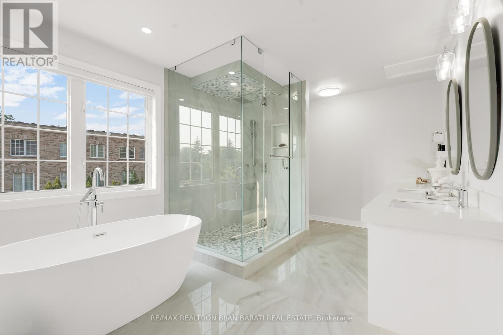 38 - 94b Ellerslie Avenue, Toronto, Ontario  M2N 1X8 - Photo 26 - C12328090
