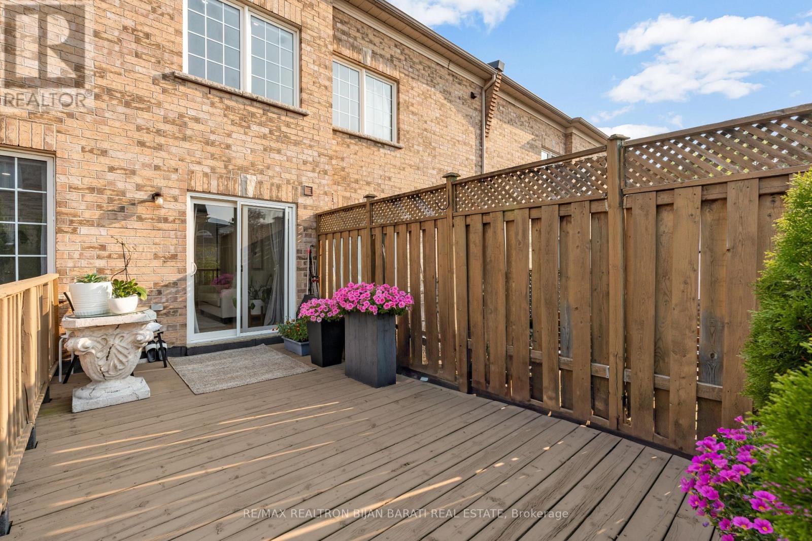 38 - 94b Ellerslie Avenue, Toronto, Ontario  M2N 1X8 - Photo 30 - C12328090