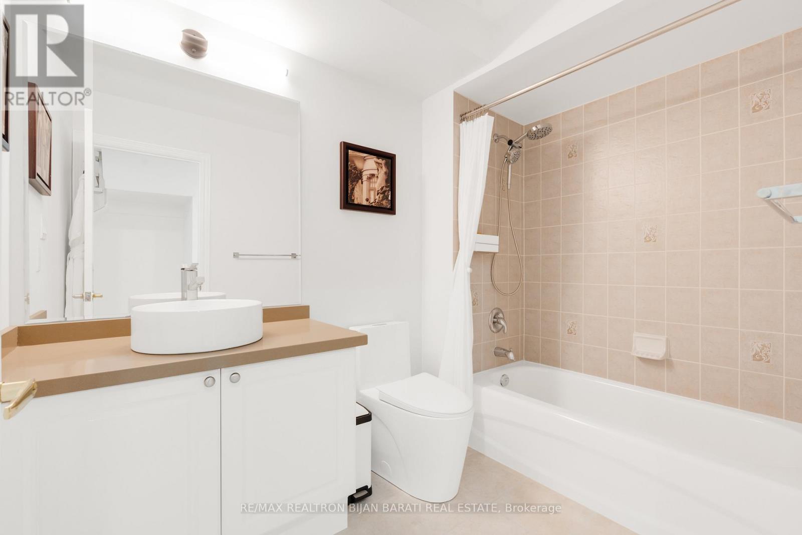 38 - 94b Ellerslie Avenue, Toronto, Ontario  M2N 1X8 - Photo 36 - C12328090
