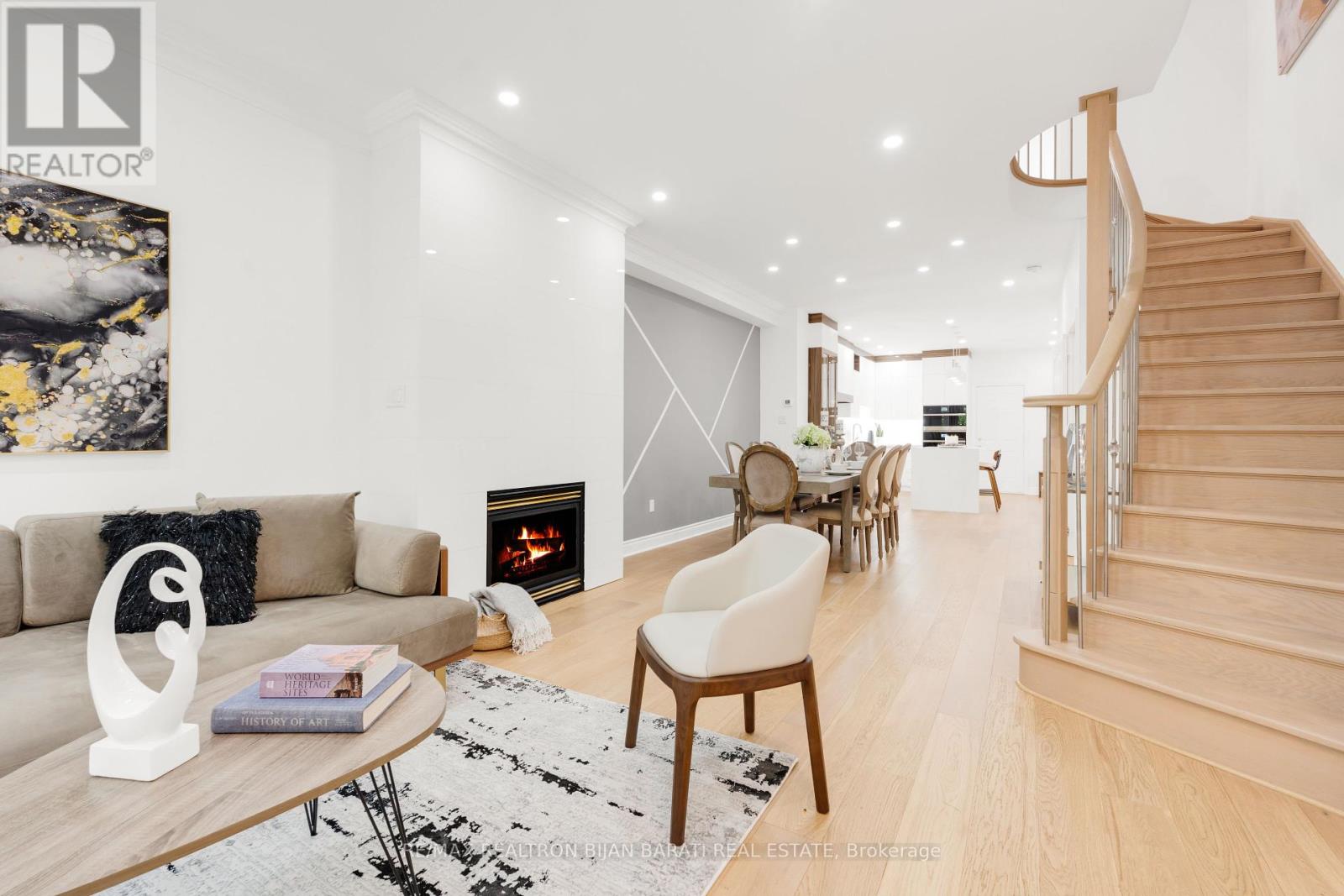 Property at 38 - 94B ELLERSLIE AVENUE image 4