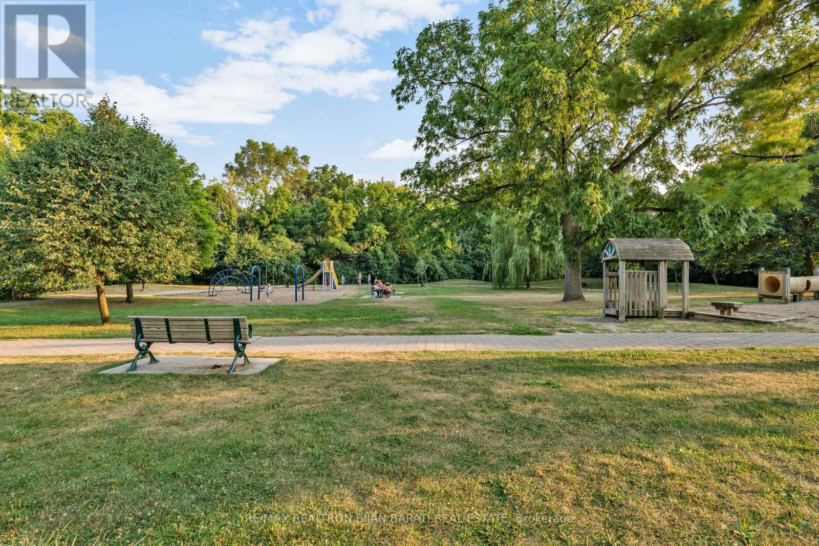 38 - 94b Ellerslie Avenue, Toronto, Ontario  M2N 1X8 - Photo 42 - C12328090