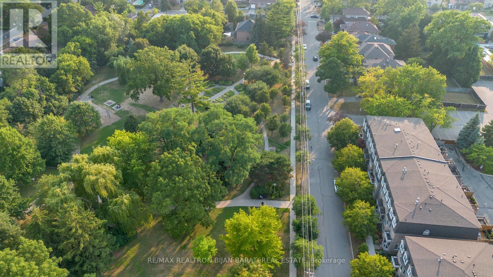 38 - 94b Ellerslie Avenue, Toronto, Ontario  M2N 1X8 - Photo 47 - C12328090