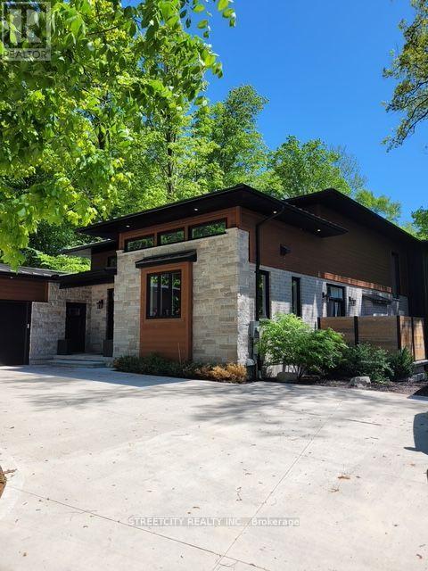 141 Baldwin Street, Tillsonburg, Ontario  N4G 2K4 - Photo 1 - X12328151