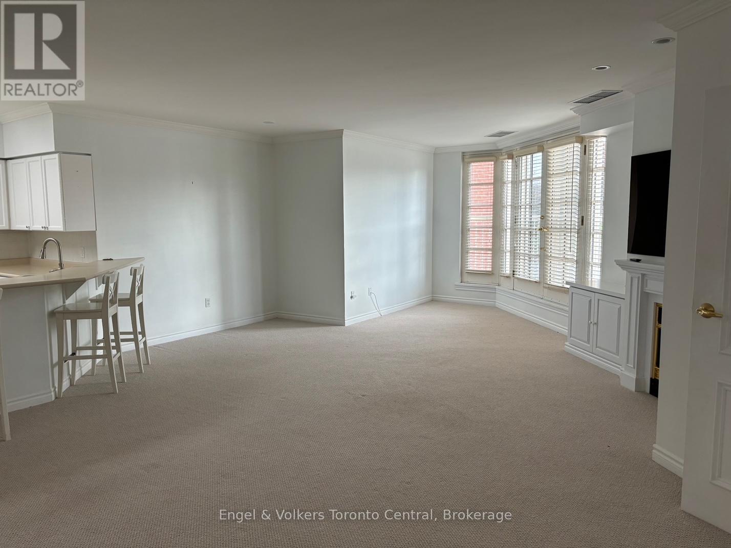 102 - 16 Raglan Street, Collingwood, Ontario  L9Y 4Y2 - Photo 6 - S12328176