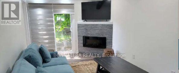 687 Innisfil Beach Road, Innisfil, Ontario  L0L 2M0 - Photo 26 - N12318606