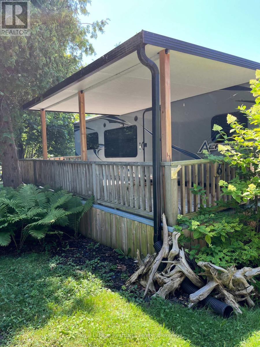 6 Lighthouse Cove Road, Bluewater, Ontario  N0M 1G0 - Photo 3 - X12328183