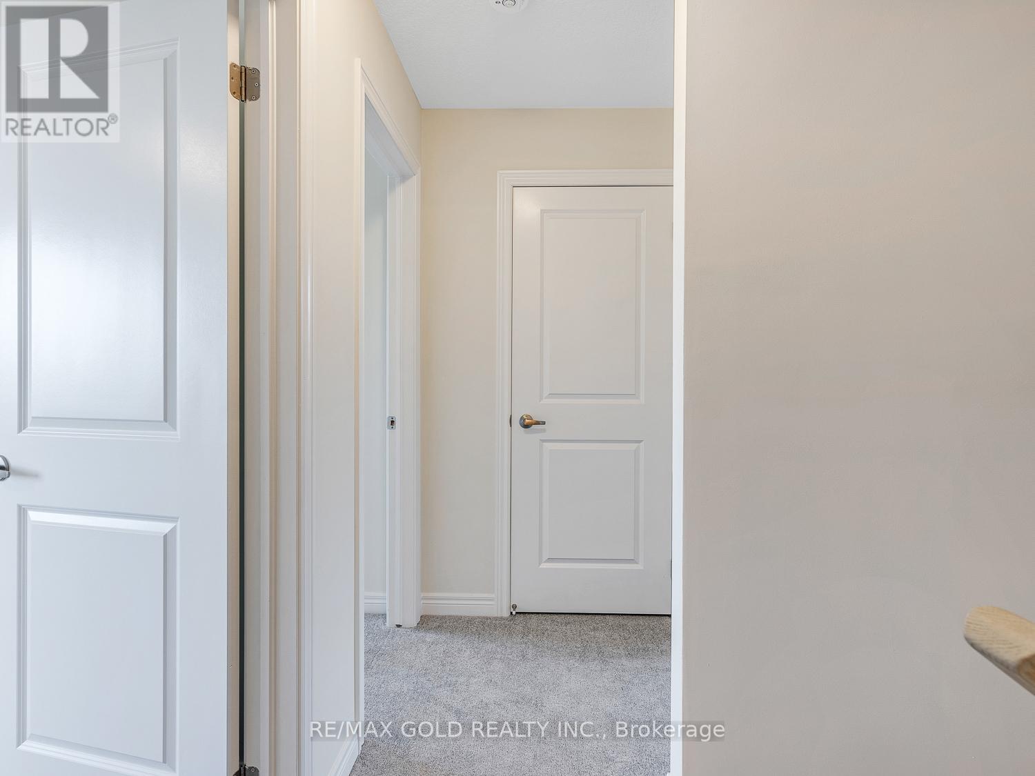 93 Pinot Crescent, Hamilton, Ontario  L8E 0J9 - Photo 34 - X12328035