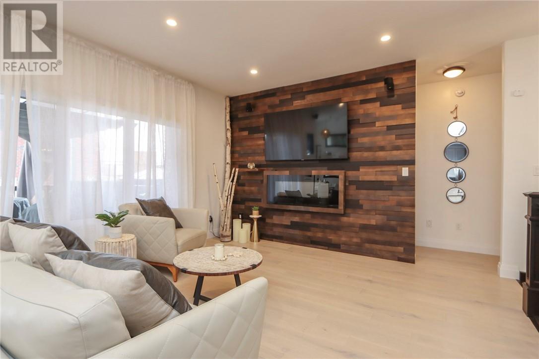 Property at 122 Nova Street image 4