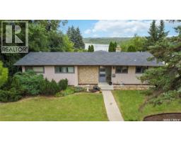 1908 Pembina AVENUE River Heights SA