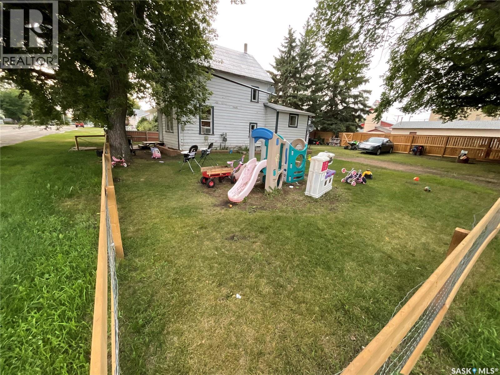 1002 8th Street, Rosthern, Saskatchewan  S0K 3R0 - Photo 15 - SK014815