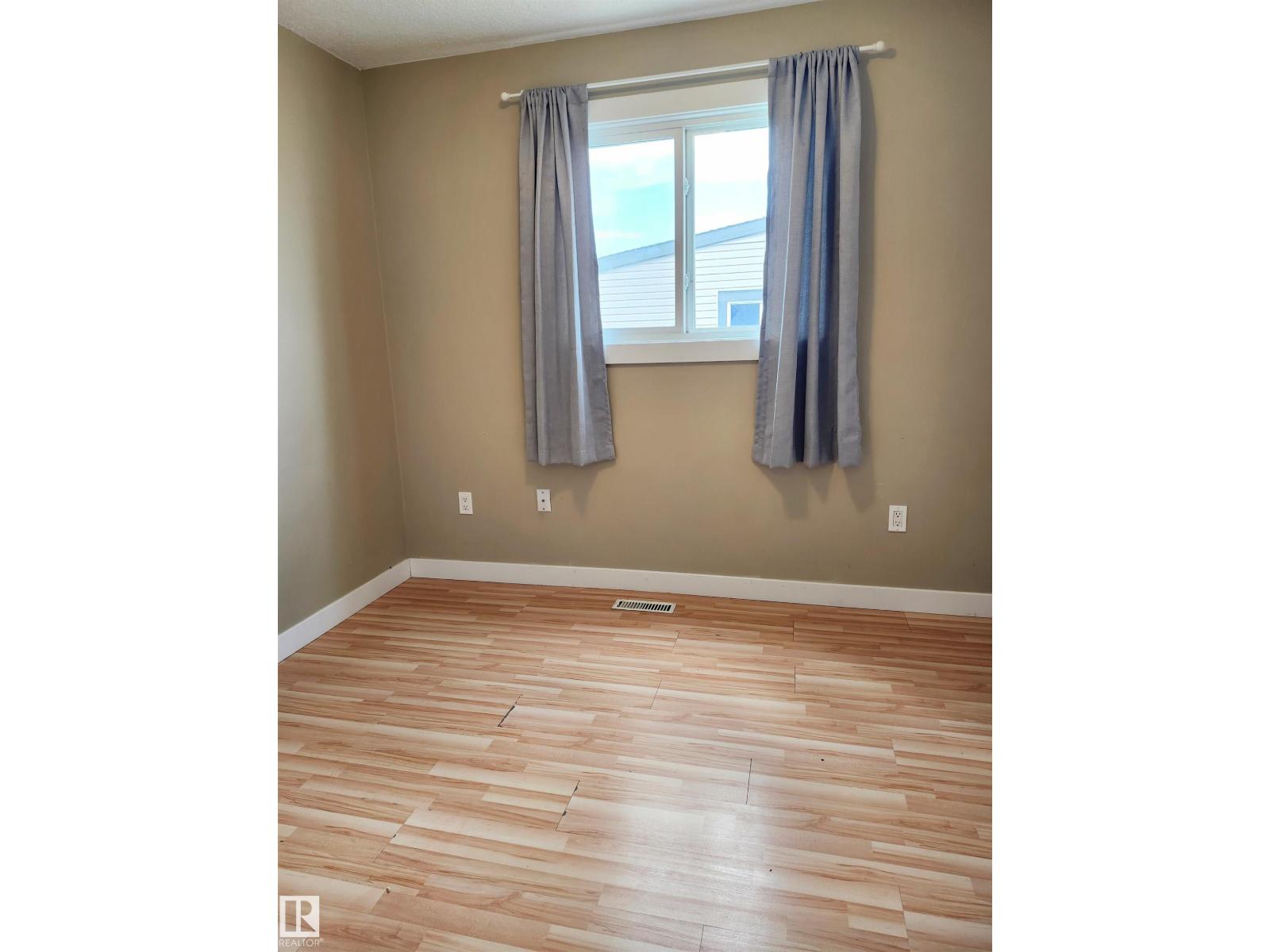 913 8 St, Cold Lake, Alberta  T9M 1H7 - Photo 7 - E4451441