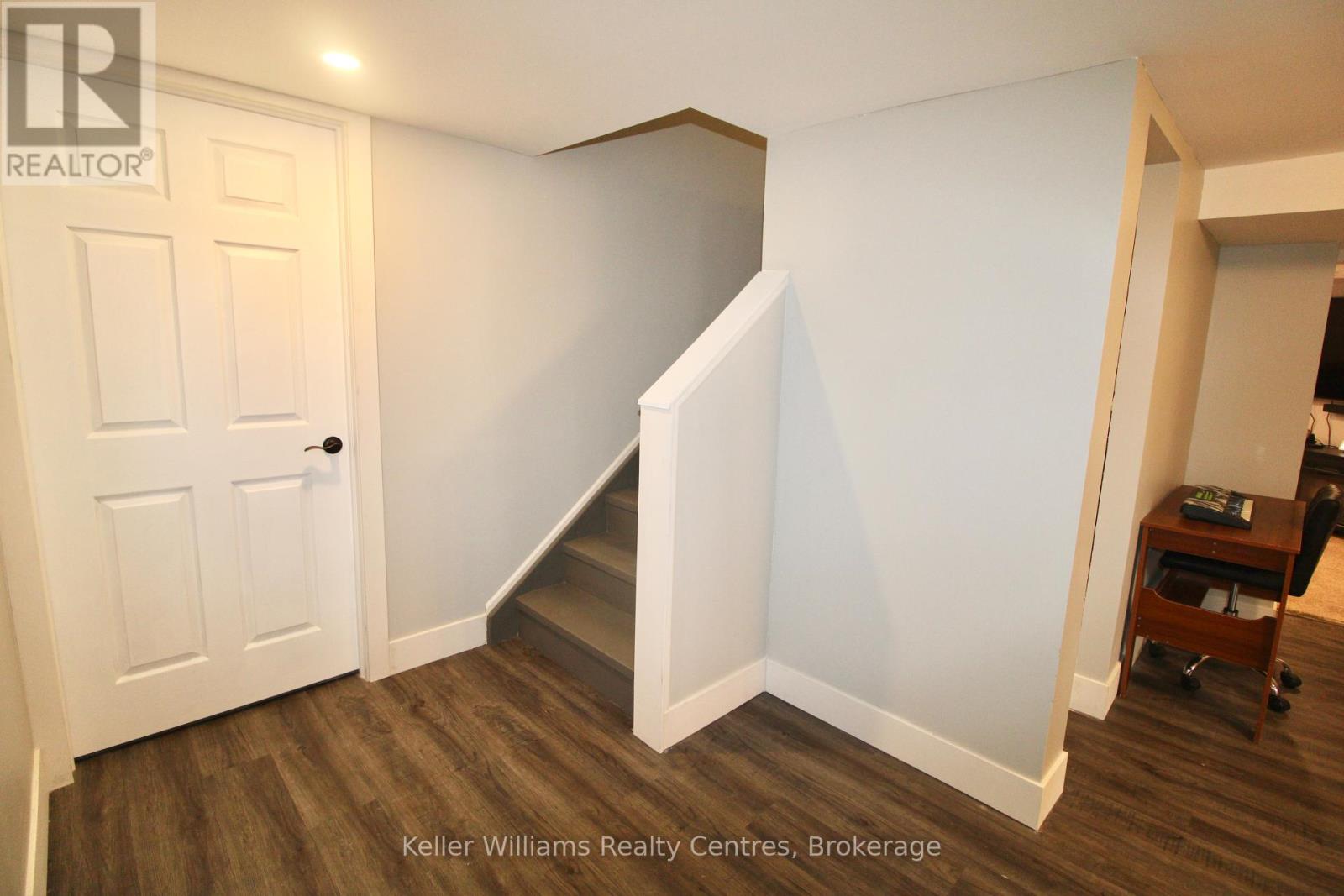 445 13th Street, Hanover, Ontario  N4N 1Y2 - Photo 25 - X12328059