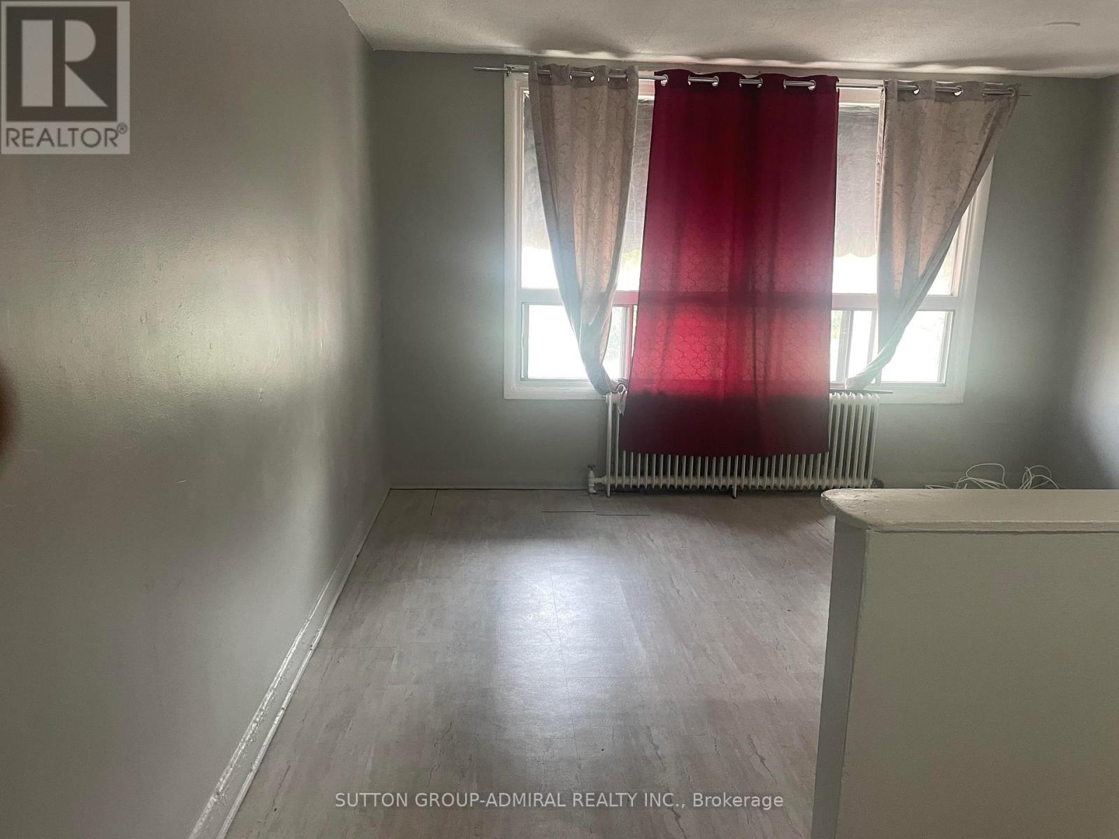 4 - 2030 Weston Road, Toronto, Ontario  M9P 2B1 - Photo 4 - W12325572