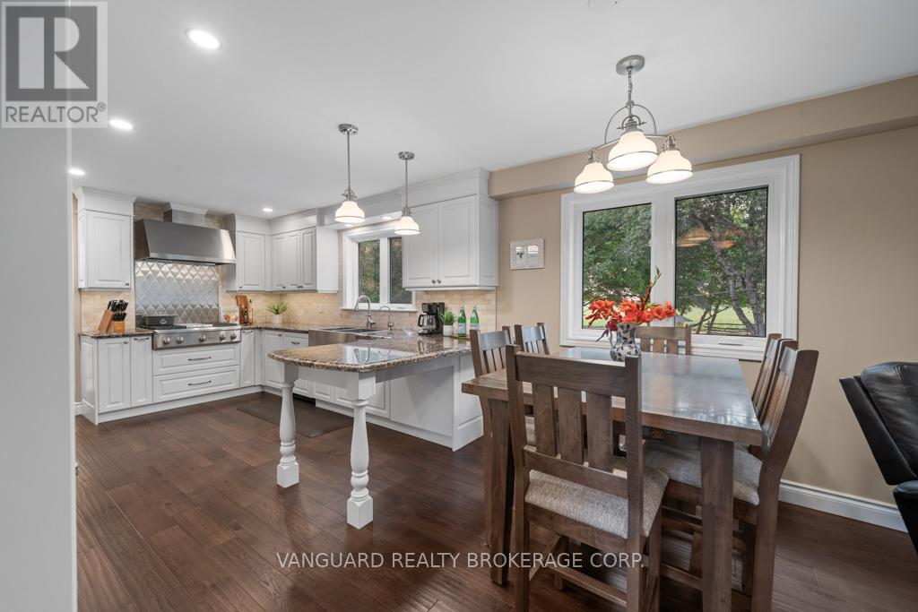 3856 County Rd 88 Road, Bradford West Gwillimbury, Ontario  L0G 1T0 - Photo 11 - N12328154