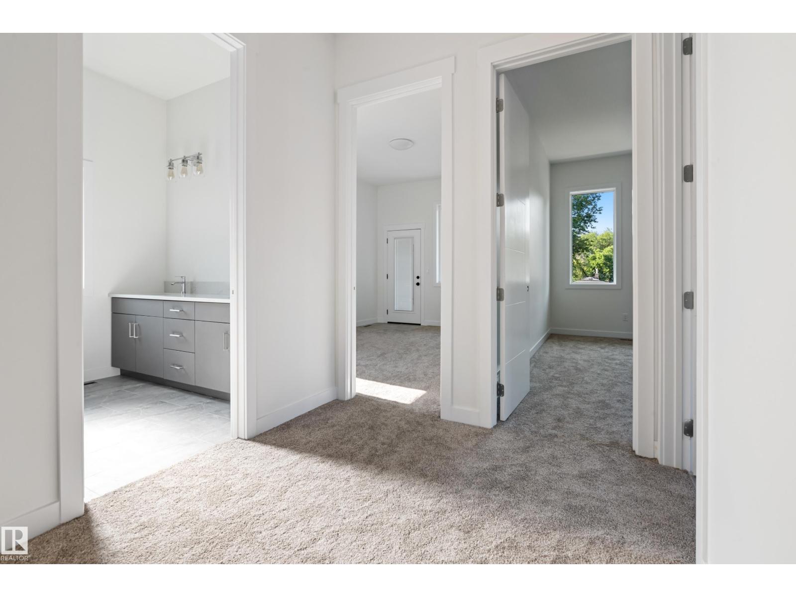 9807 90 Av Nw, Edmonton, Alberta  T6E 2T2 - Photo 29 - E4448125