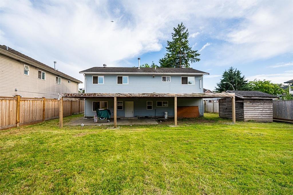 13421 87a Avenue, Surrey, British Columbia  V3W 6B7 - Photo 5 - R3033917