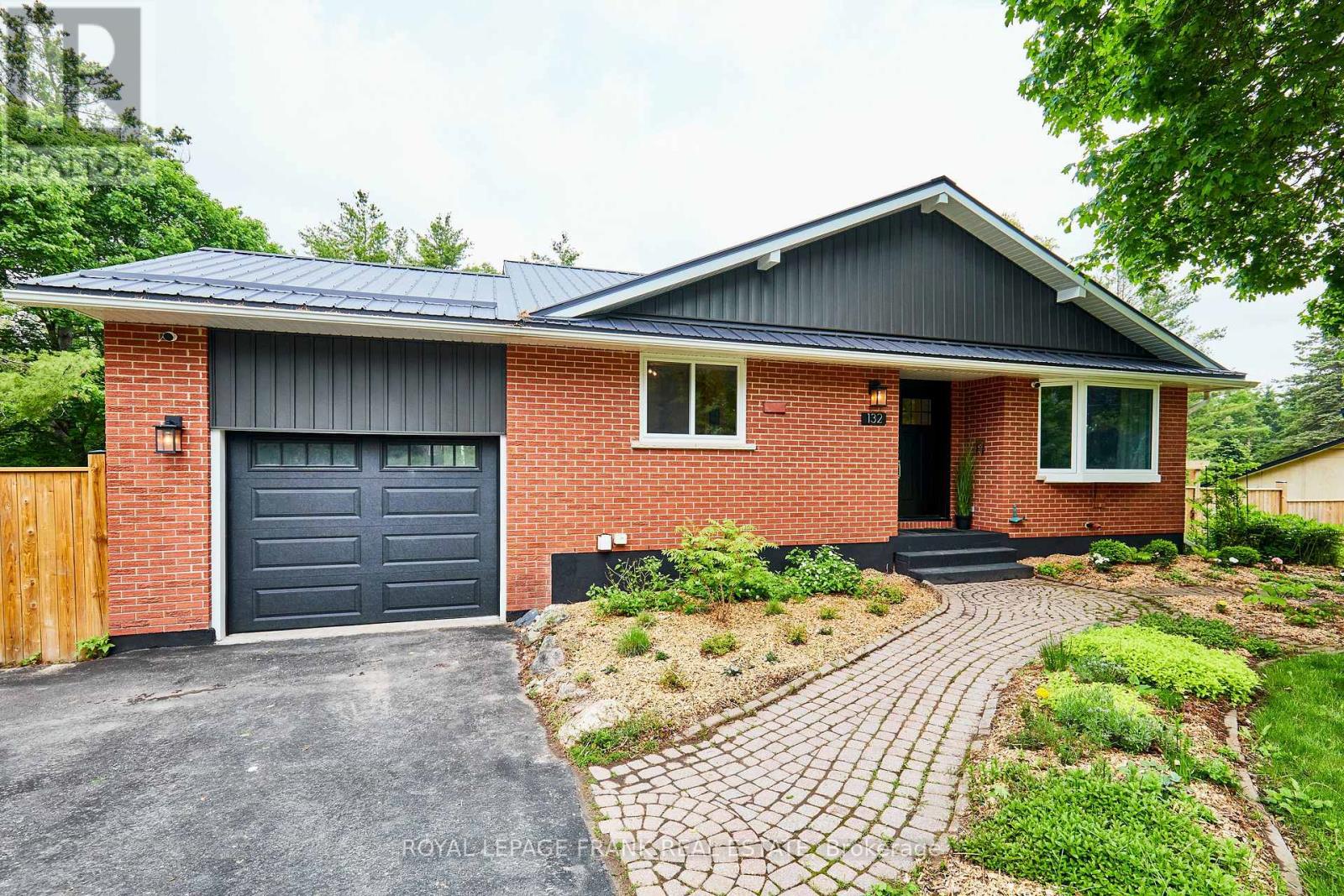 132 Coulter Drive, Kawartha Lakes, Ontario L0A 1K0 - Photo 10 - X12328280