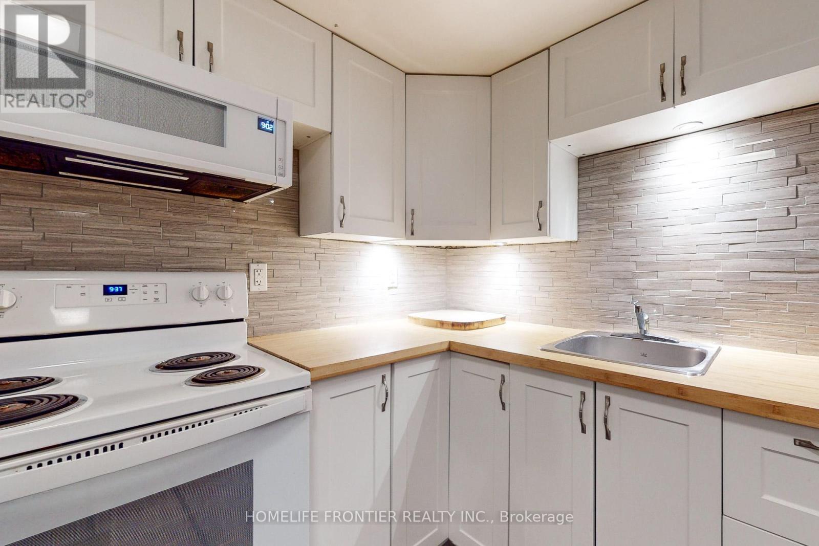 267 Grove Street E, Barrie, Ontario  L4M 2R2 - Photo 11 - S12328210