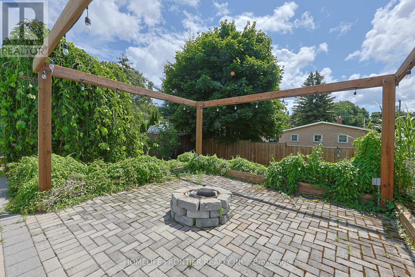 267 Grove Street E, Barrie, Ontario  L4M 2R2 - Photo 19 - S12328210