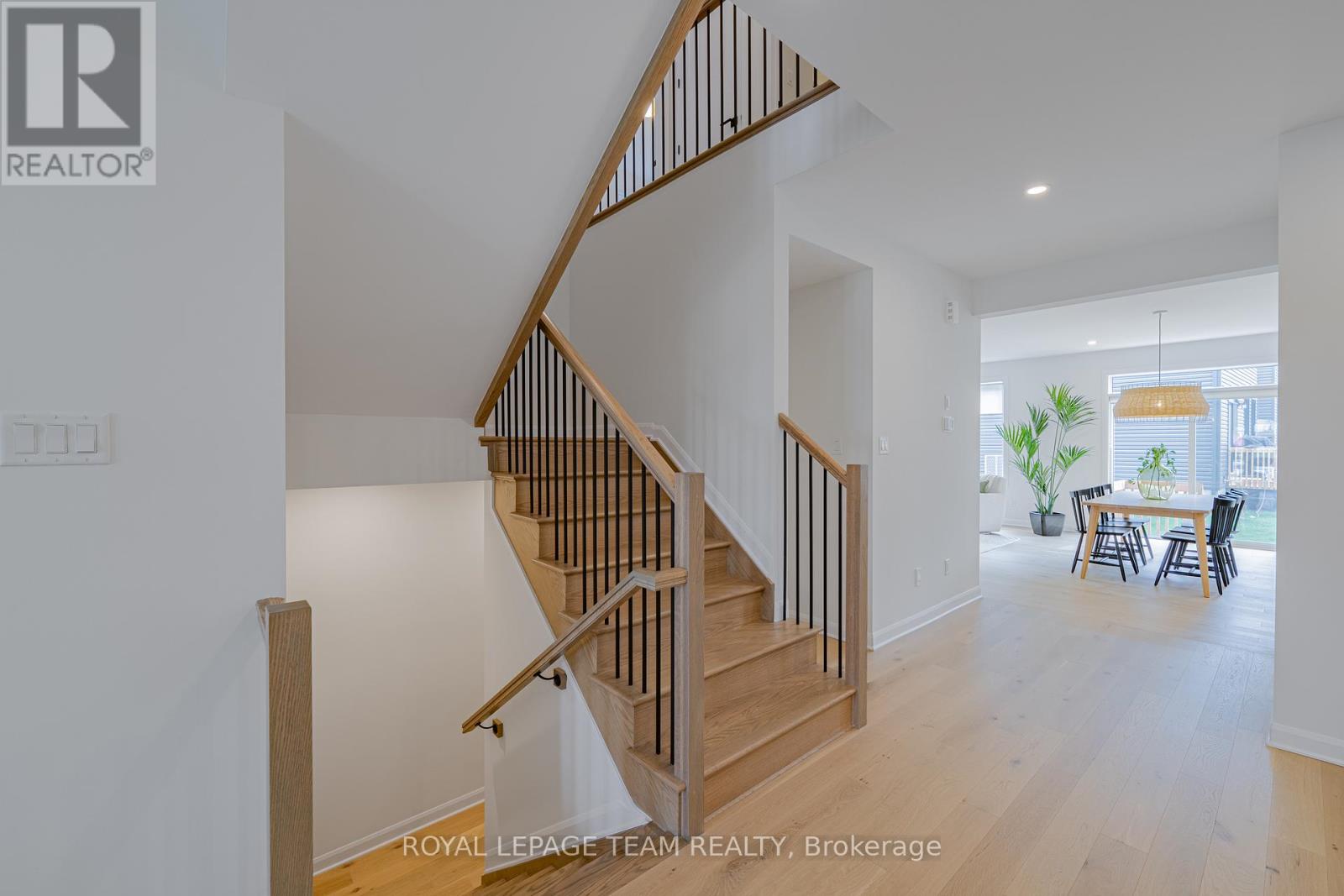 2055 Wanderer Avenue, Ottawa, Ontario  K4M 0W9 - Photo 14 - X12328276