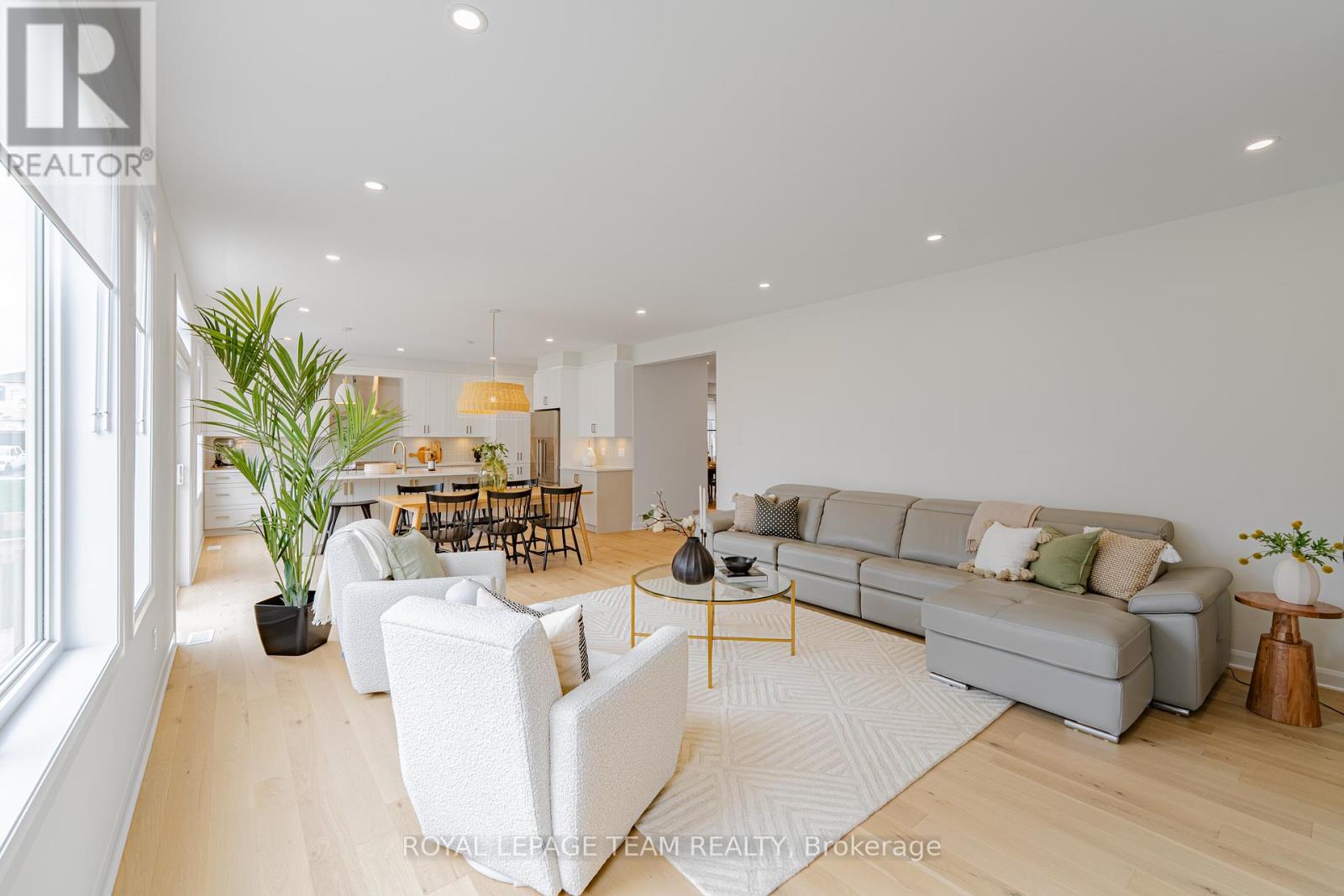 2055 Wanderer Avenue, Ottawa, Ontario  K4M 0W9 - Photo 21 - X12328276
