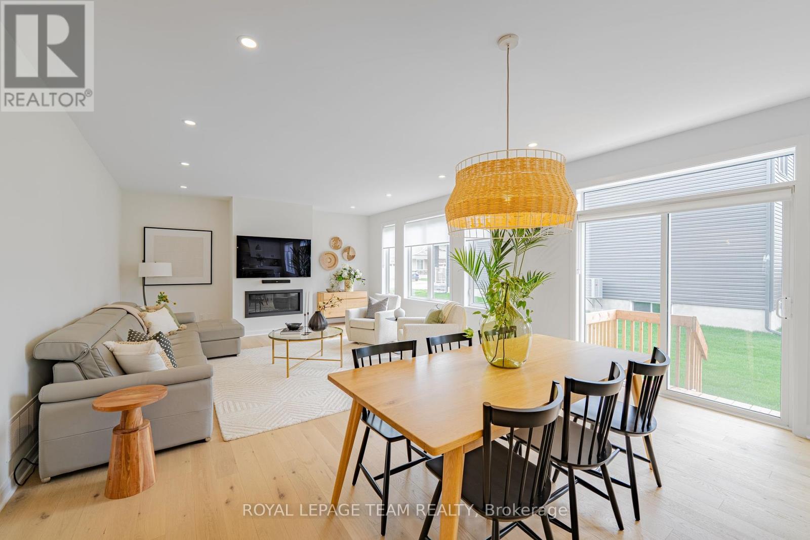 2055 Wanderer Avenue, Ottawa, Ontario  K4M 0W9 - Photo 23 - X12328276