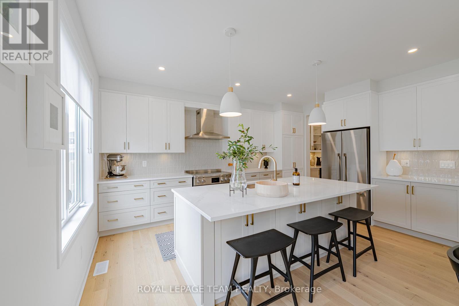 2055 Wanderer Avenue, Ottawa, Ontario  K4M 0W9 - Photo 25 - X12328276