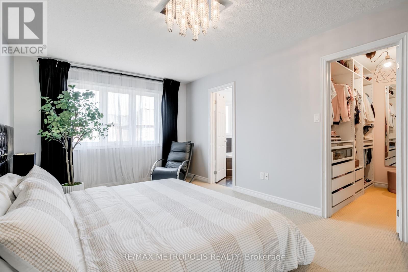 21 Sky Harbour Drive, Brampton, Ontario  L6Y 0V6 - Photo 31 - W12328138