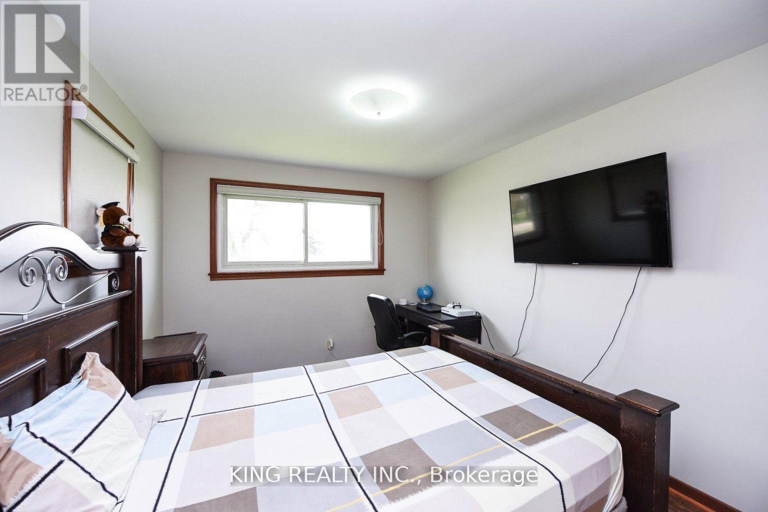 14771 Dixie Road, Caledon, Ontario  L7C 2M9 - Photo 25 - W12328197