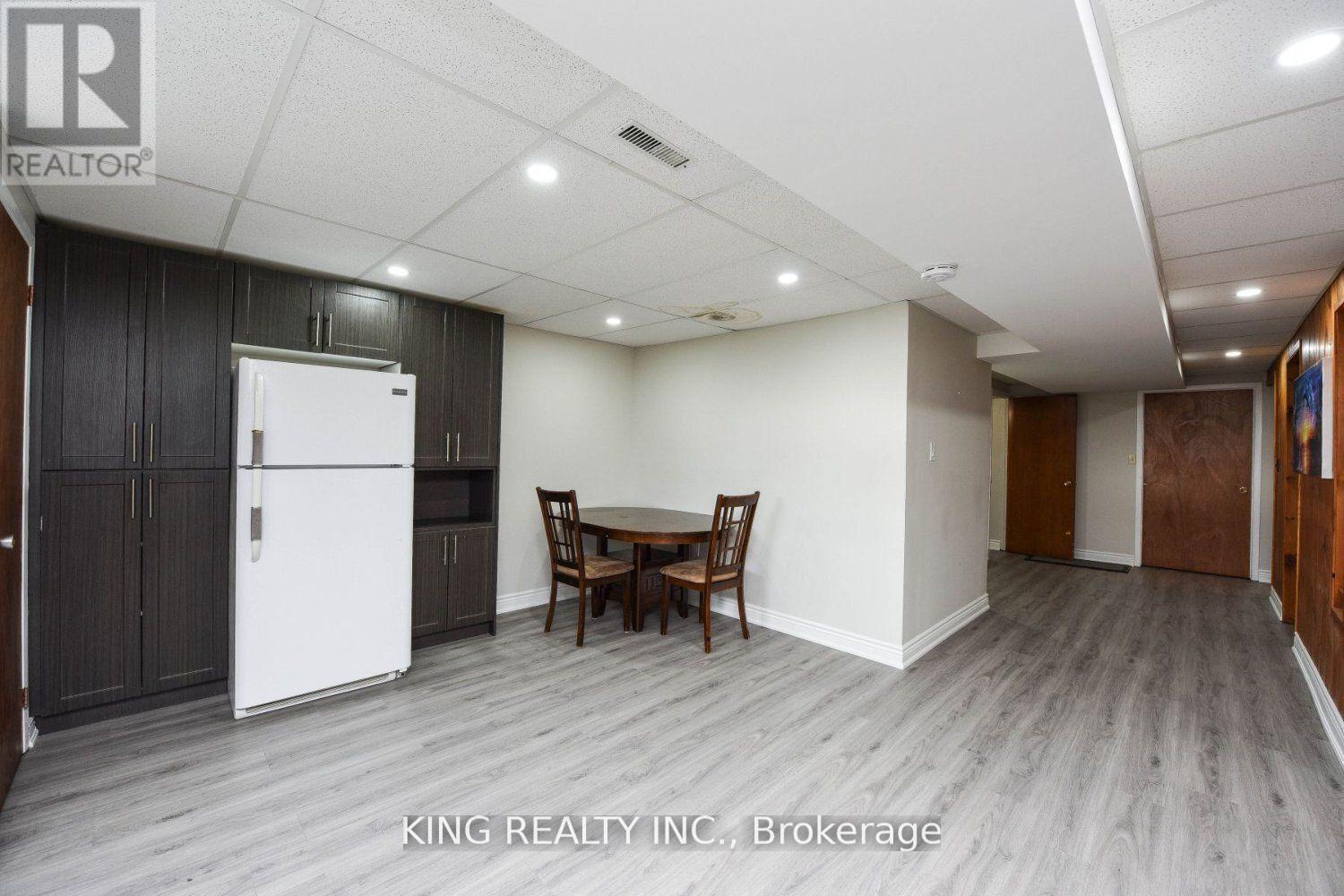 14771 Dixie Road, Caledon, Ontario  L7C 2M9 - Photo 31 - W12328197