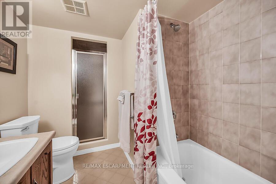 703 - 200 Limeridge Road W, Hamilton, Ontario  L9C 7M7 - Photo 20 - X12328144