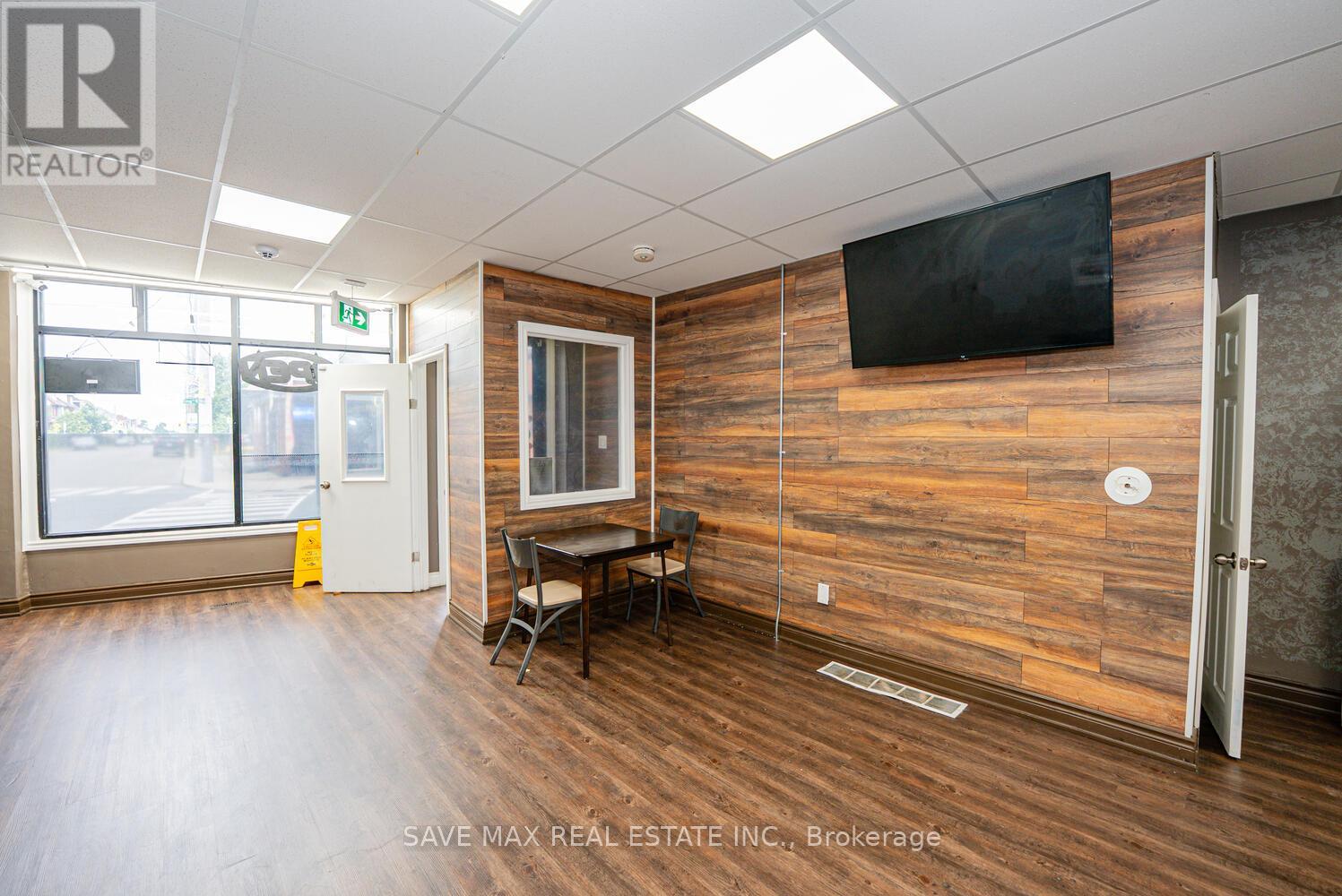 1010 King Street E, Hamilton, Ontario  L8M 1C8 - Photo 19 - X12328217