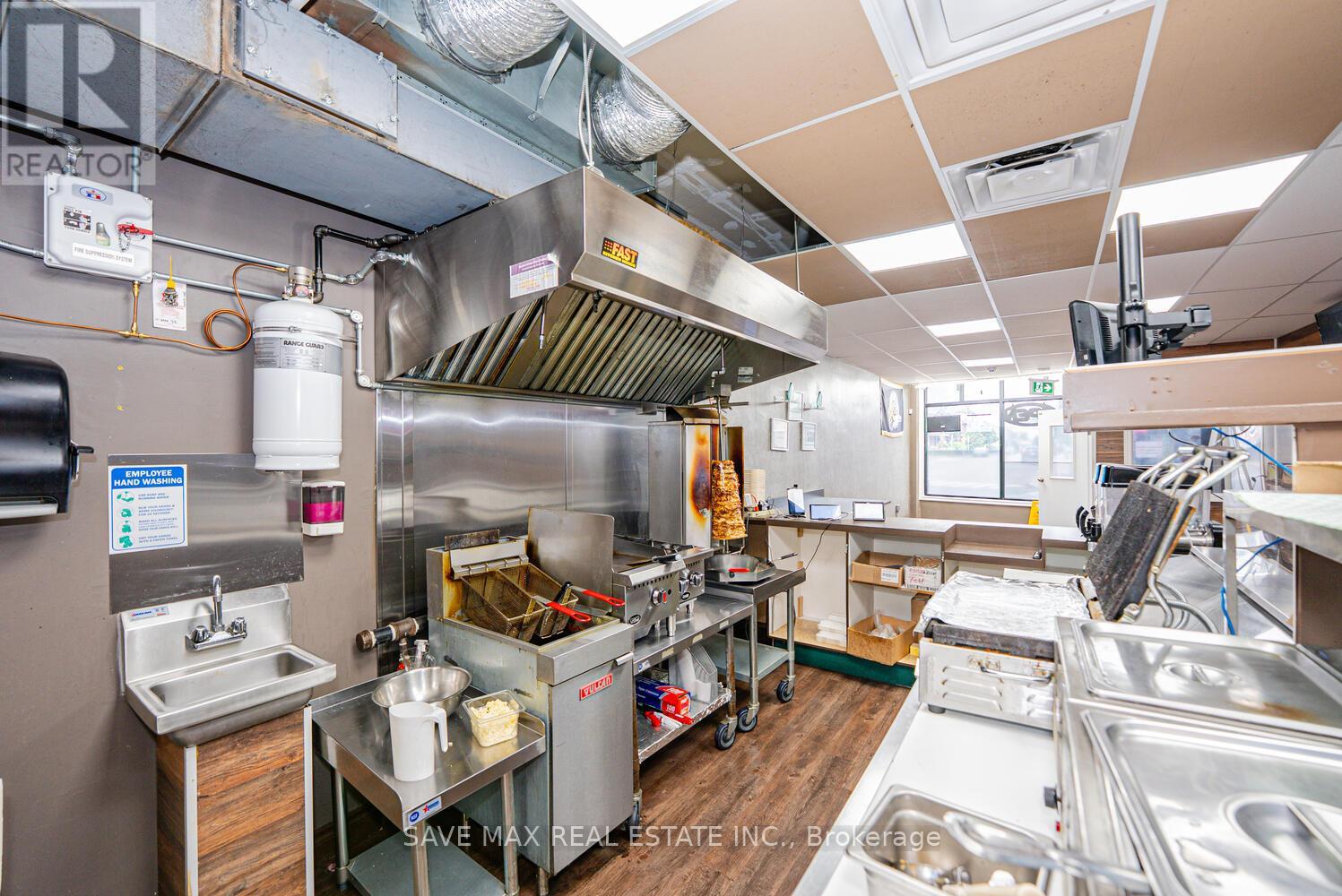 1010 King Street E, Hamilton, Ontario  L8M 1C8 - Photo 25 - X12328217
