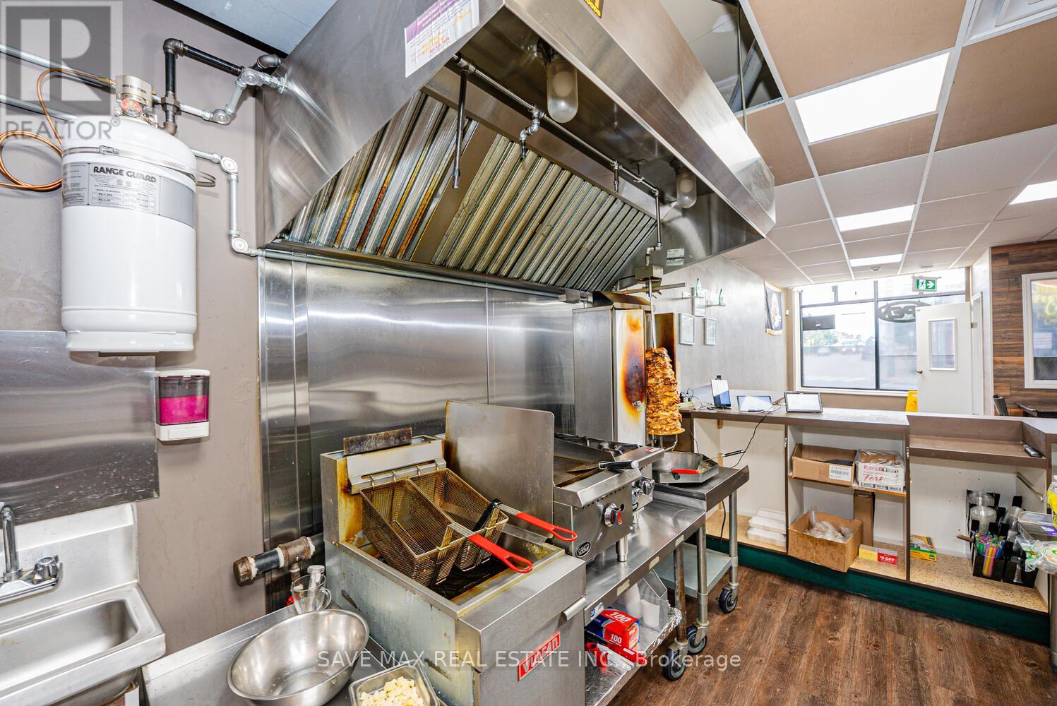 1010 King Street E, Hamilton, Ontario  L8M 1C8 - Photo 27 - X12328217