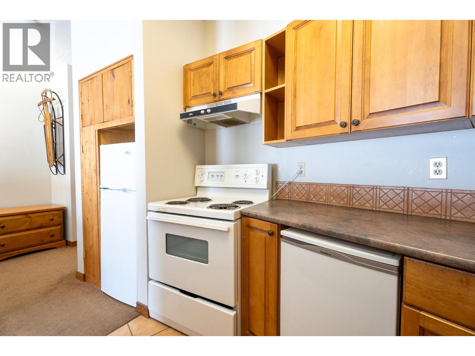 3160 Creekside Way Unit# 408, Sun Peaks, British Columbia  V0E 5N0 - Photo 6 - 10336423