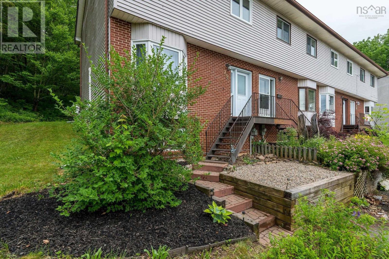 79 Matador Court, Lower Sackville, Nova Scotia  B4C 3G9 - Photo 1 - 202516458