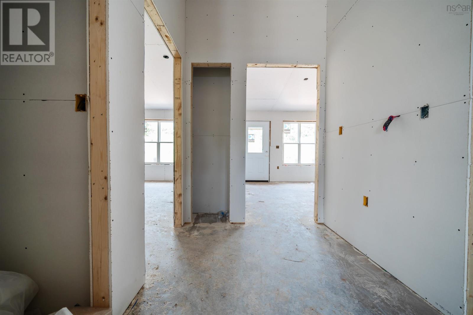 Property at 15 SUMMER HILL Place image 4