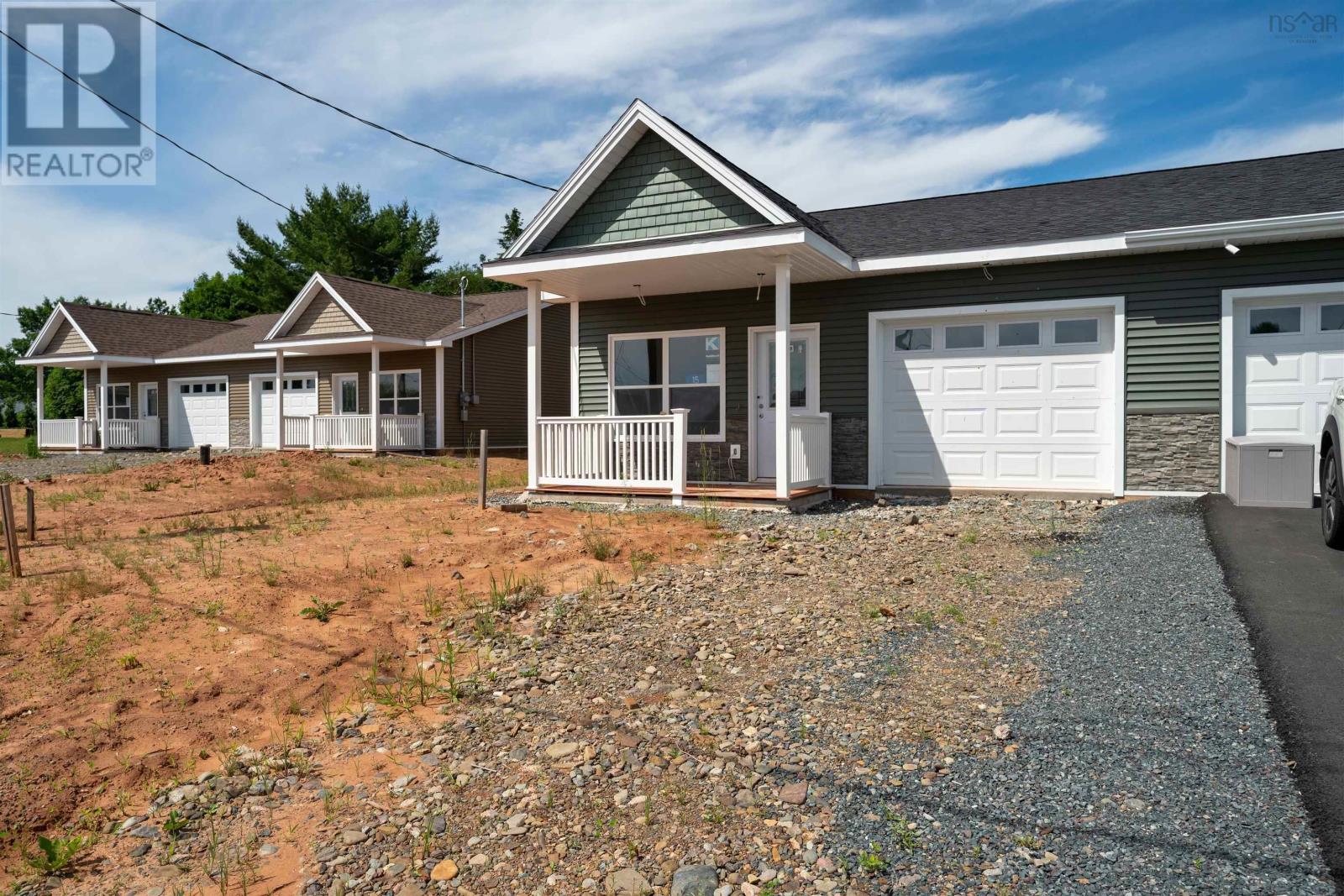 Property at 15 SUMMER HILL Place image 1
