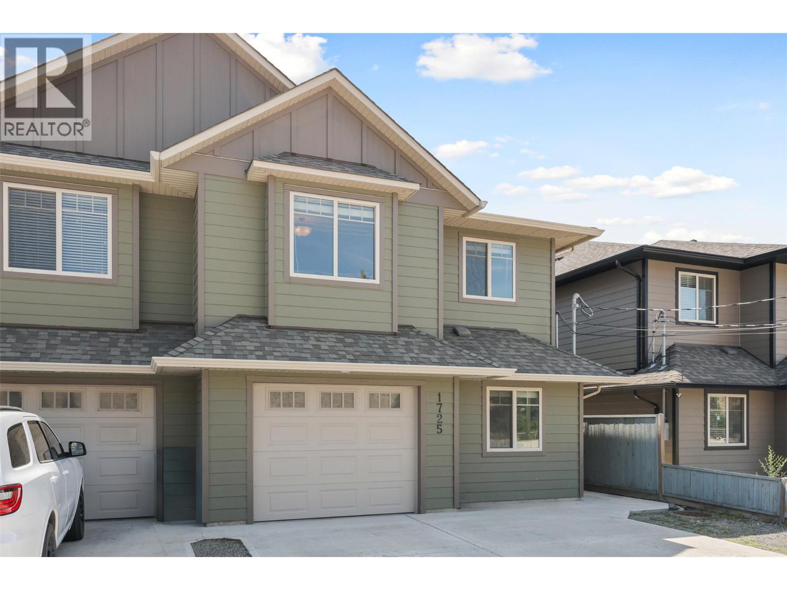 Property at 1725 Parkcrest Avenue image 1