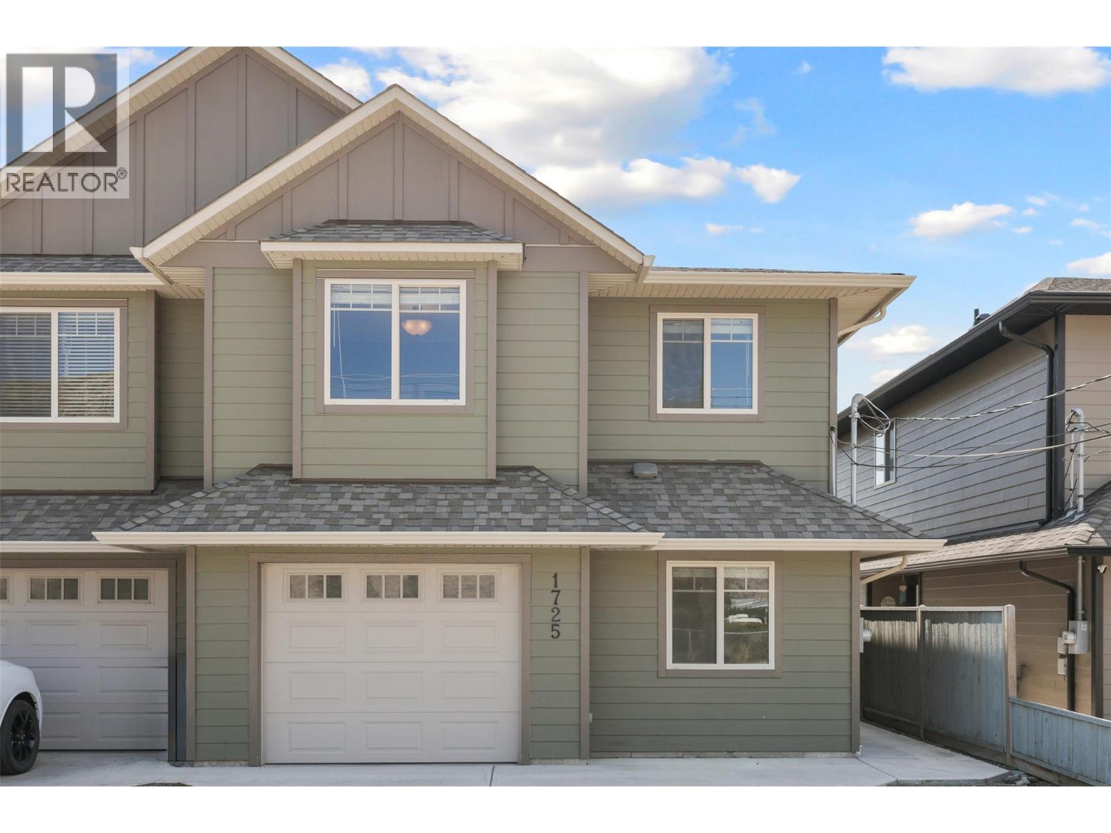 Property at 1725 Parkcrest Avenue image 2