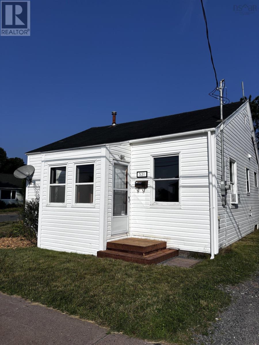 531 High Street, New Glasgow, Nova Scotia  B2H 2X9 - Photo 1 - 202518948
