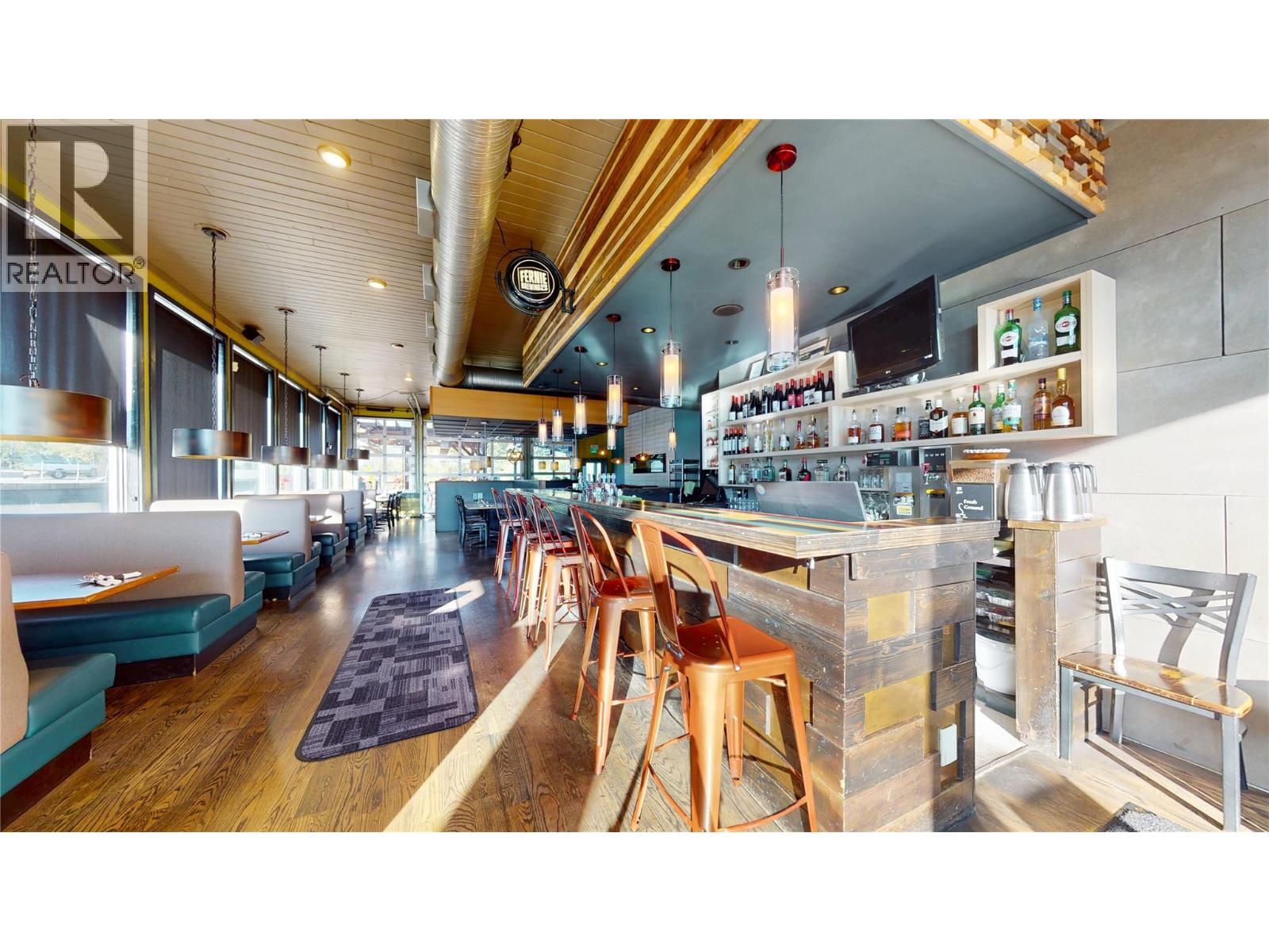 301 Highway 3, Fernie, British Columbia  V0B 1M0 - Photo 20 - 10358299