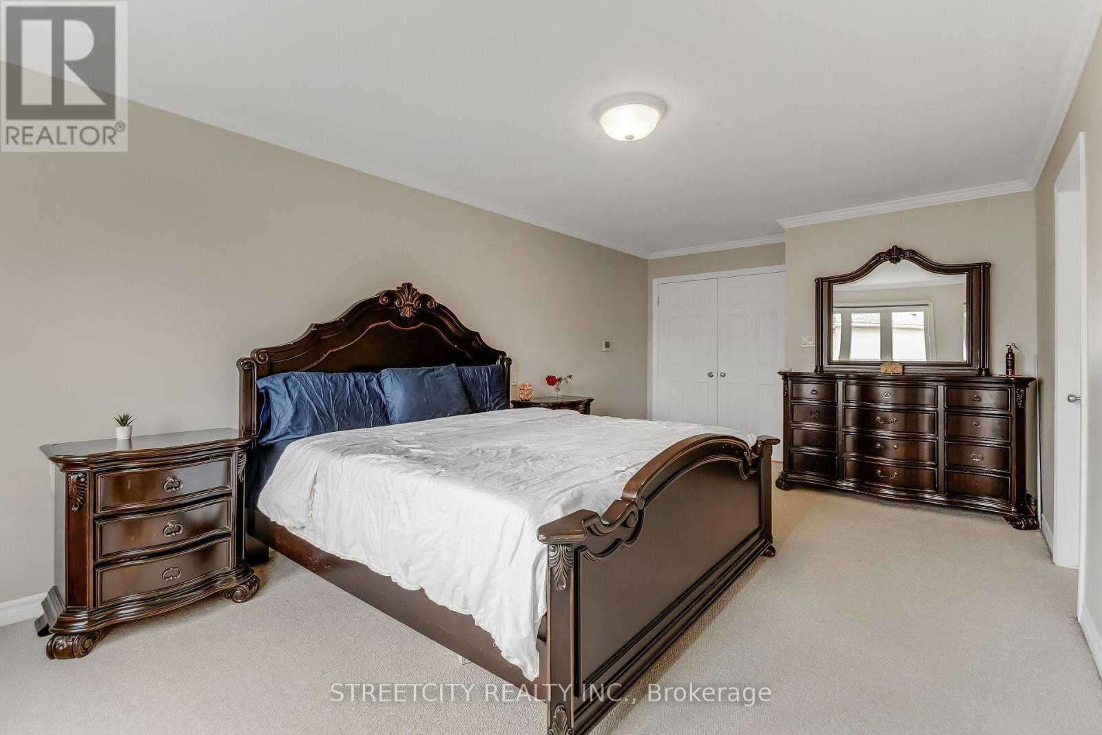 357 South Carriage Way, London North, Ontario  N6G 0B2 - Photo 22 - X12328339