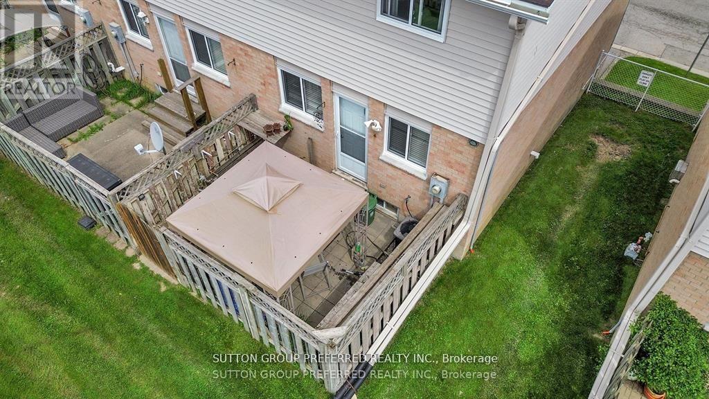 71 - 320 Westminster Avenue, London South, Ontario  N6C 5H5 - Photo 26 - X12328469